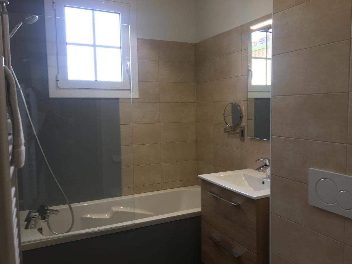 Logis Hotel Restaurant Spa Les Balcons De L'Esperance Limeuil Bagian luar foto