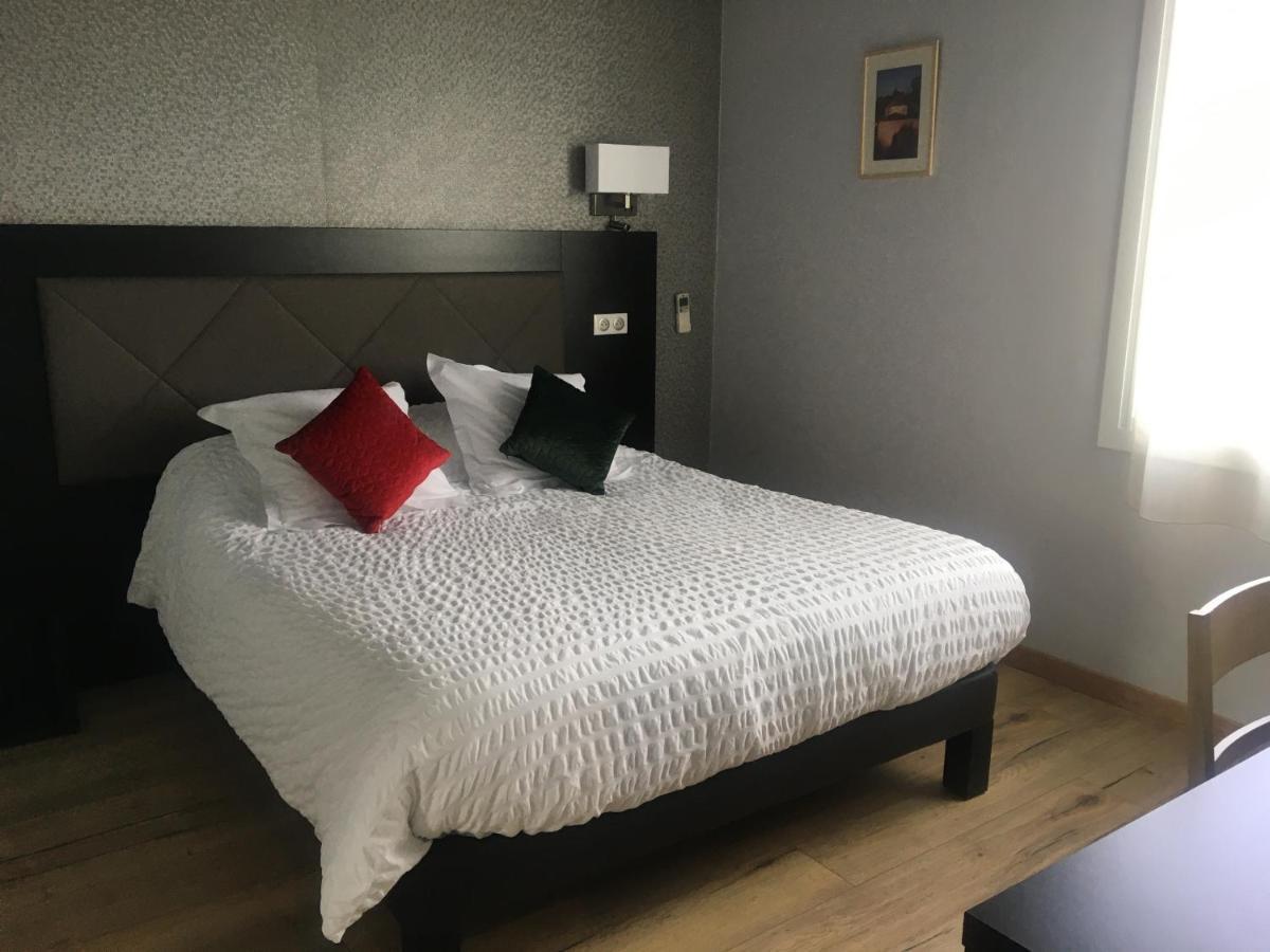 Logis Hotel Restaurant Spa Les Balcons De L'Esperance Limeuil Bagian luar foto